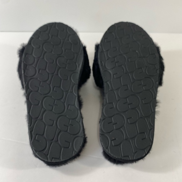 UGG Fluff Slide II Sheepskin Black Slide Slipper - Picture 6 of 11